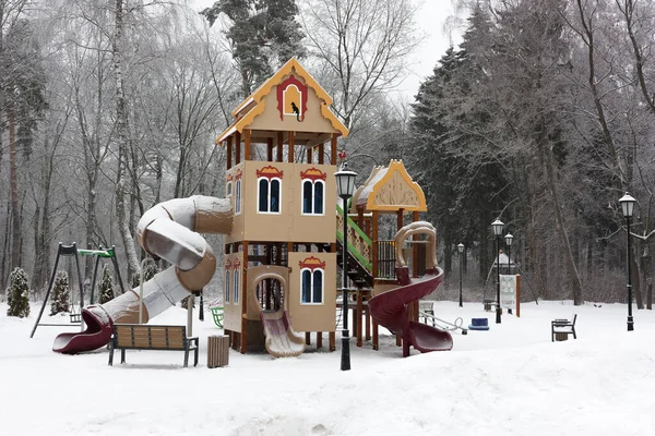 Children Play Complex Slides Stairs Swings City Park Winter Day — Stock Photo, Image