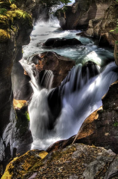 Avalanche Creek Falls — Stockfoto