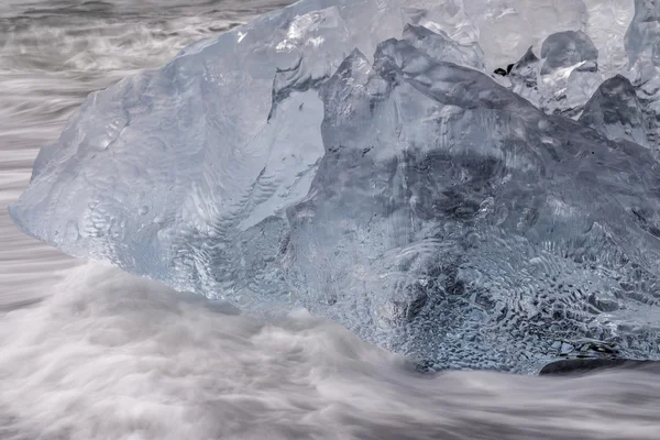 Hielo azul —  Fotos de Stock