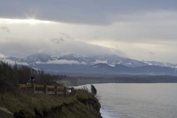 Montanhas olímpicas e Dungeness Spit — Fotografia de Stock