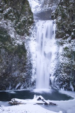 Multnomah Falls Frozen clipart