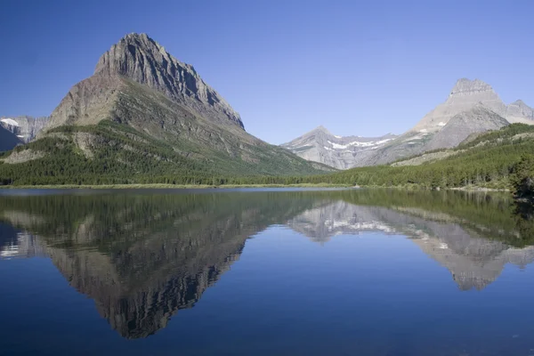 Lago Swiftcurrent — Foto de Stock