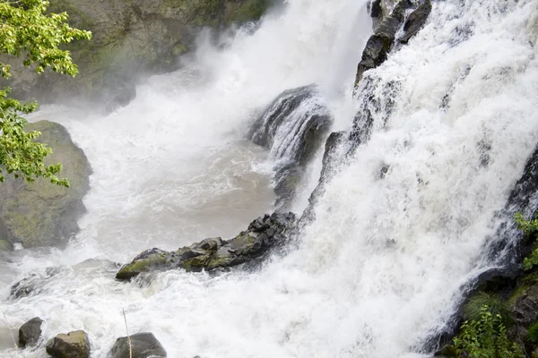 Weißer Fluss fällt — Stockfoto