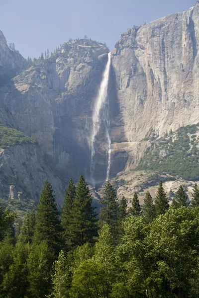 Yosemite vattenfall — Stockfoto