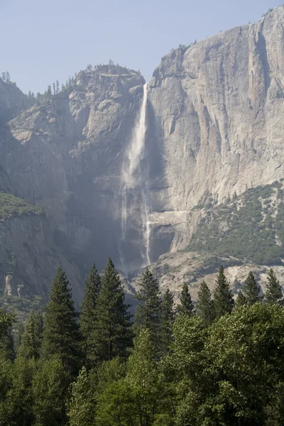 Yosemite vattenfall — Stockfoto