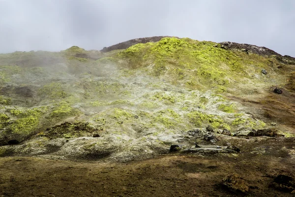 Paisaje geotérmico —  Fotos de Stock