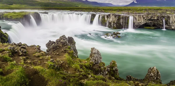 Godafoss, una hermosa cascada — Foto de Stock