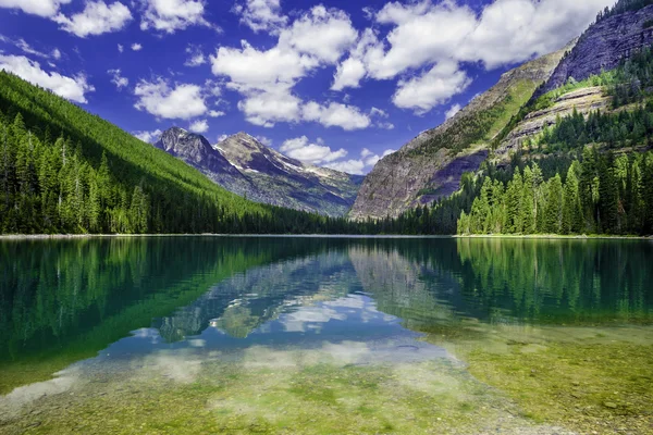 Avalanche Lake — Stock Photo, Image