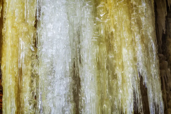 Dev buz sarkıtları — Stok fotoğraf