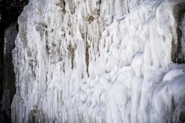 Riesen-Eiszapfen — Stockfoto