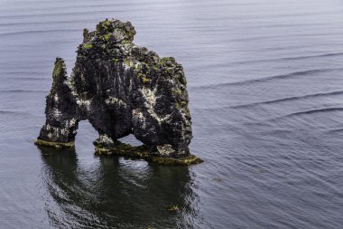 Hvitserkur, troll kaya