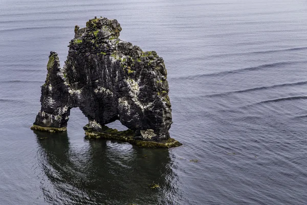 Hvitserkur，巨魔岩 — 图库照片