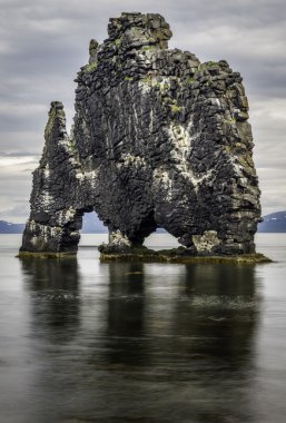 Hvitserkur, troll kaya