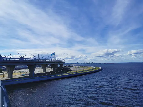 Vista Desde Puente Hasta Golfo Finlandia Isla Krestovsky Carretera Bandera —  Fotos de Stock