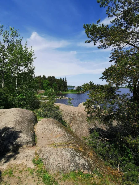 Blick Auf Den Neptuntempel Ufer Der Wyborger Bucht Monrepos Park — Stockfoto