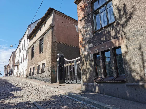 Cobbled Narrow Ancient Street City Vyborg Sunny Summer Day — Stock Photo, Image