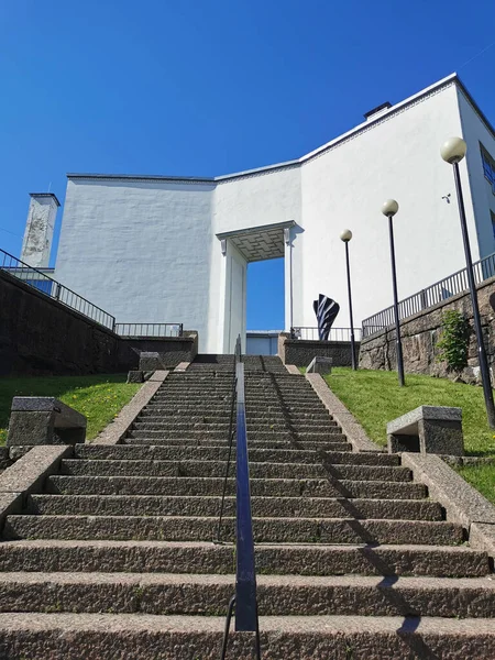 Trappen Die Leiden Naar Boog Van Ingang Van Het Expositiecentrum — Stockfoto