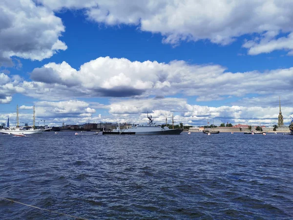Kleines Raketenschiff Grad Swijaschsk Newa Wassergebiet Zum Tag Der Marine — Stockfoto