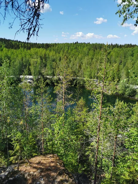 Top Kilátás Nyílik Montferrand Tóra Türkiz Vízzel Ruskeala Mountain Parkban — Stock Fotó