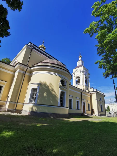 Cathédrale Transfiguration Dans Ville Vyborg Contre Ciel Bleu — Photo