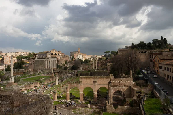 Blick Von Oben Auf Das Forum Romanum Vor Einem Dramatischen — Stockfoto