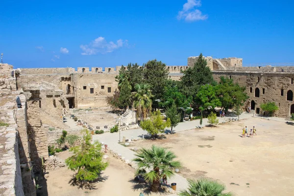 Territorio Della Fortezza Della Città Kyrenia All Interno Dal Ponte — Foto Stock