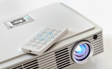 Ev sinema Led projektör