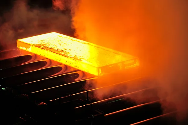 Hot steel plate — Stock Photo, Image