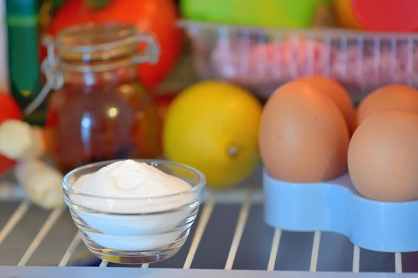 Sodium bicarbonate inside of fridge — Stock Photo, Image