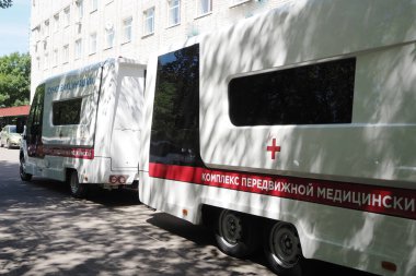 Aşı Noktası. Gezici tıbbi kompleks. Karonavirüse karşı aşı.