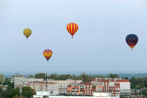 Nizhny Novgorod Rússia 2021 Aerostato Balão Céu Sobre Cidade Nizhny — Fotografia de Stock