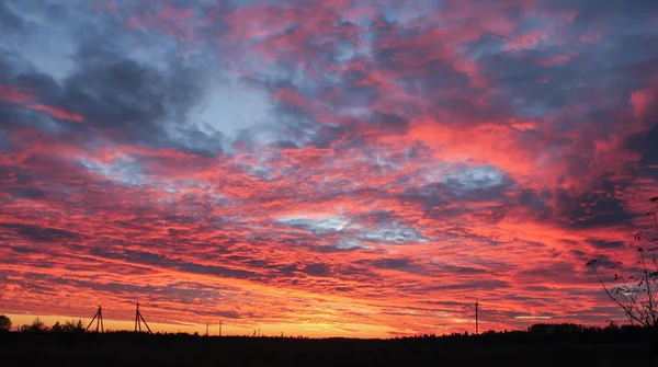 Rote Abendsonne. — Stockfoto