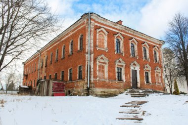 Rahibeler için bina evi.