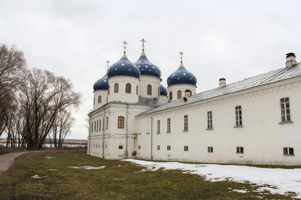 St George's öt-kupolás székesegyház. — Stock Fotó