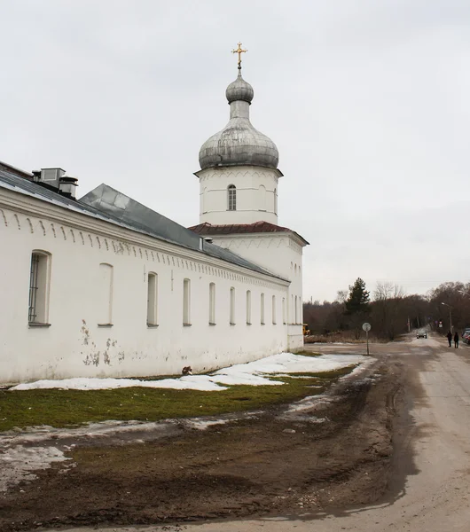 Sarkon a torony, a kolostor Szent György. — Stock Fotó