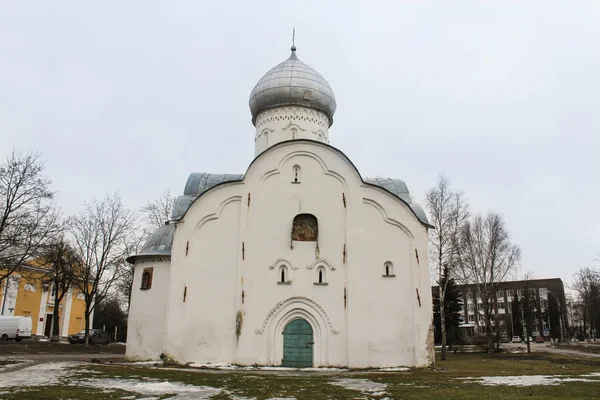 Новгородская церковь Блазия . — стоковое фото