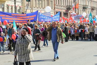Bir sütun insanların tatil.