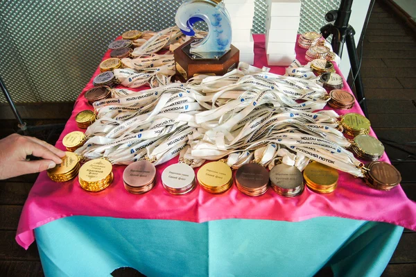 Award medals on the table. — Stock Photo, Image