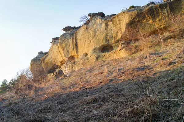 Stone Ridge iluminado pelo sol . — Fotografia de Stock