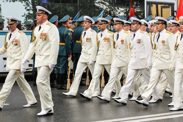 Haditengerészeti tiszt, fehér. — Stock Fotó