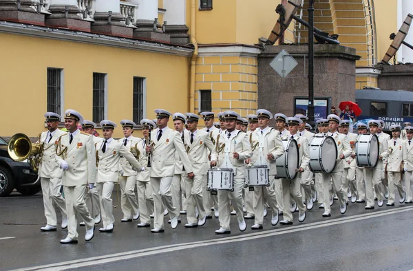 Marine-Militärkapelle bei der Parade. — Stockfoto