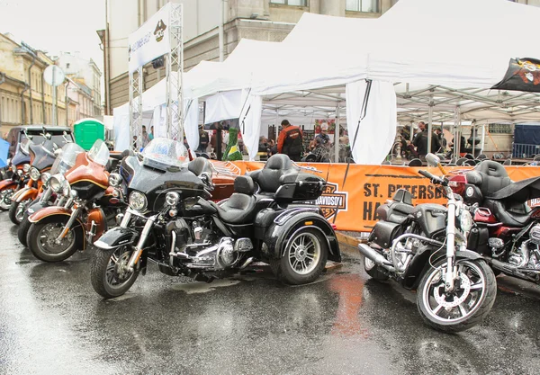 Motosiklet Rain.
