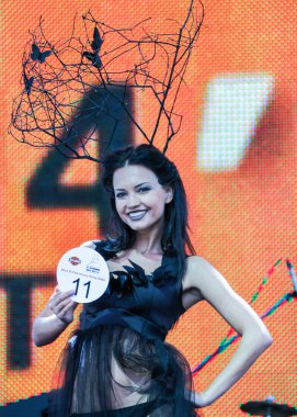 Model Tasarımcısı giyim closeup temsil eder..