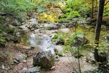Ai-Peri Dağı 'ndaki Büyük Kırım Kanyonu.
