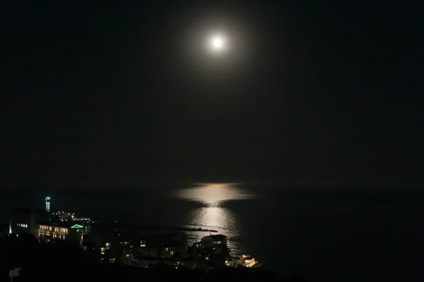 Selatan Malam Sebuah Hotel Dekat Laut — Stok Foto