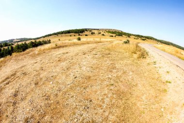Ai-Petri Dağı 'nın tepesi ve çevresi..