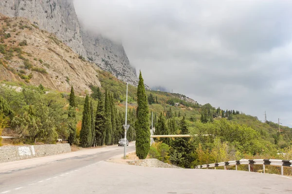 Los Tipos Autopista Costa Del Sur Crimea Yalta Sebastopol — Foto de Stock
