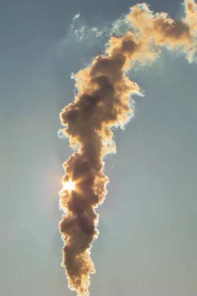 Słońce przez dym — Zdjęcie stockowe