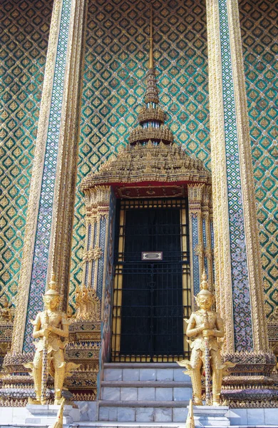 Ingång till templet — Stockfoto