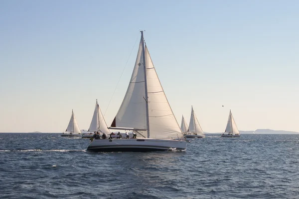 Tek bir yerde Yachts — Stok fotoğraf